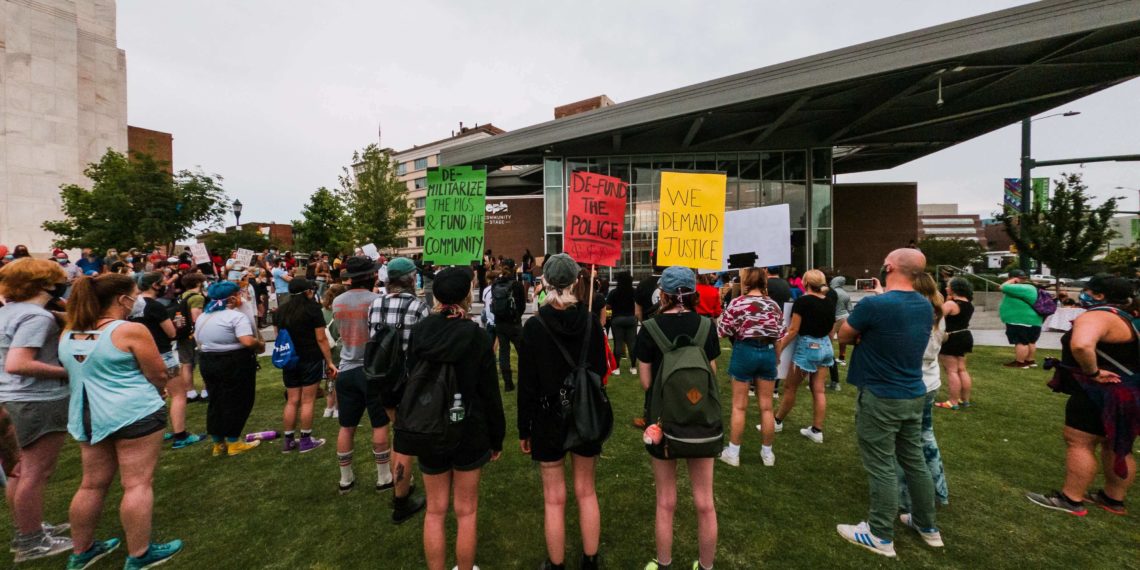 Why The Human Rights Campaign Is Bad