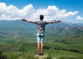 What Are The Characteristics Of A Yes Person