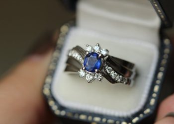 What Gemstone Is September? Unveiling Sapphires Allure