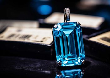 How Much is Blue Topaz Worth? Unraveling the Value of a Captivating Gem