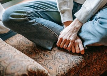 Do You Wear Your Engagement Ring Every Day? The Etiquette and Significance