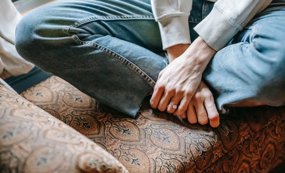 Do You Wear Your Engagement Ring Every Day? The Etiquette and Significance